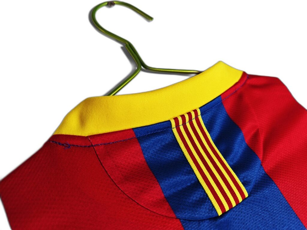 Maillot FC Barcelone Domicile 2010/11 - Manches Longues