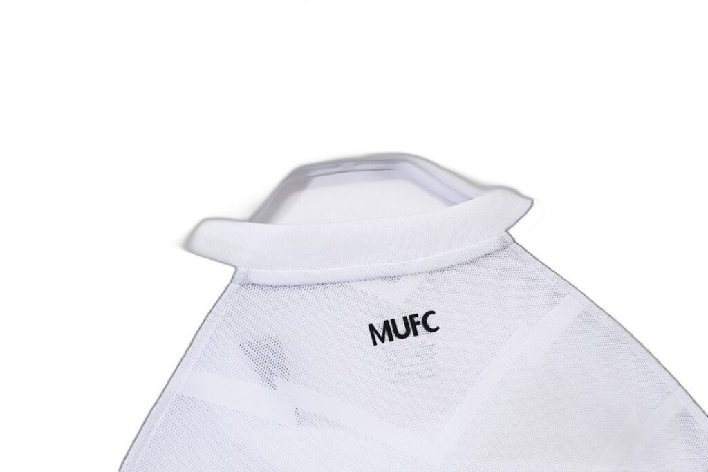Maillot Manchester United Extérieur 2010/11 Blanc