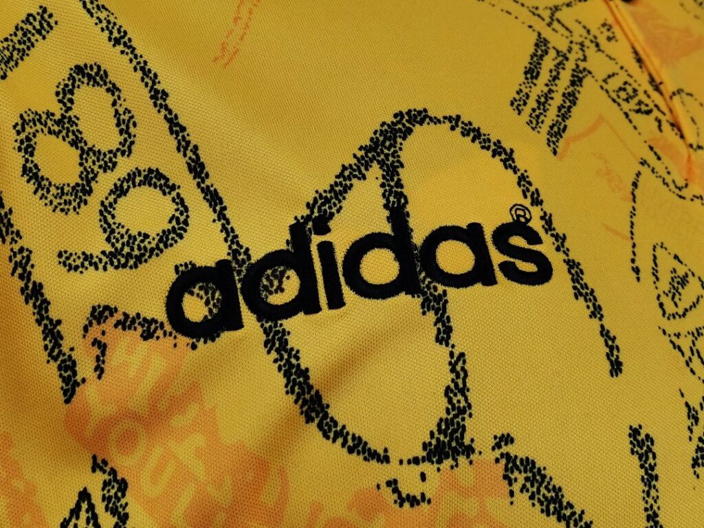 Maillot Liverpool Third 1994/96 Jaune