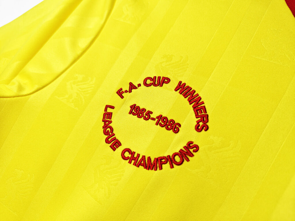 Maillot Liverpool Third 1985/86 Jaune