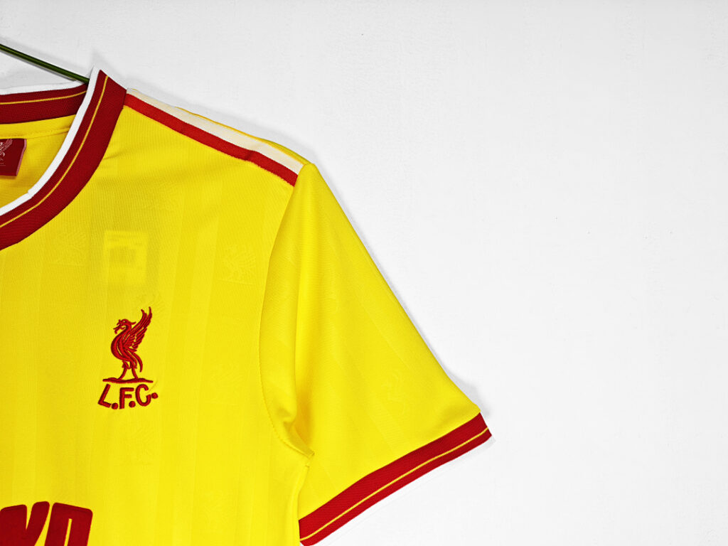 Maillot Liverpool Third 1985/86 Jaune