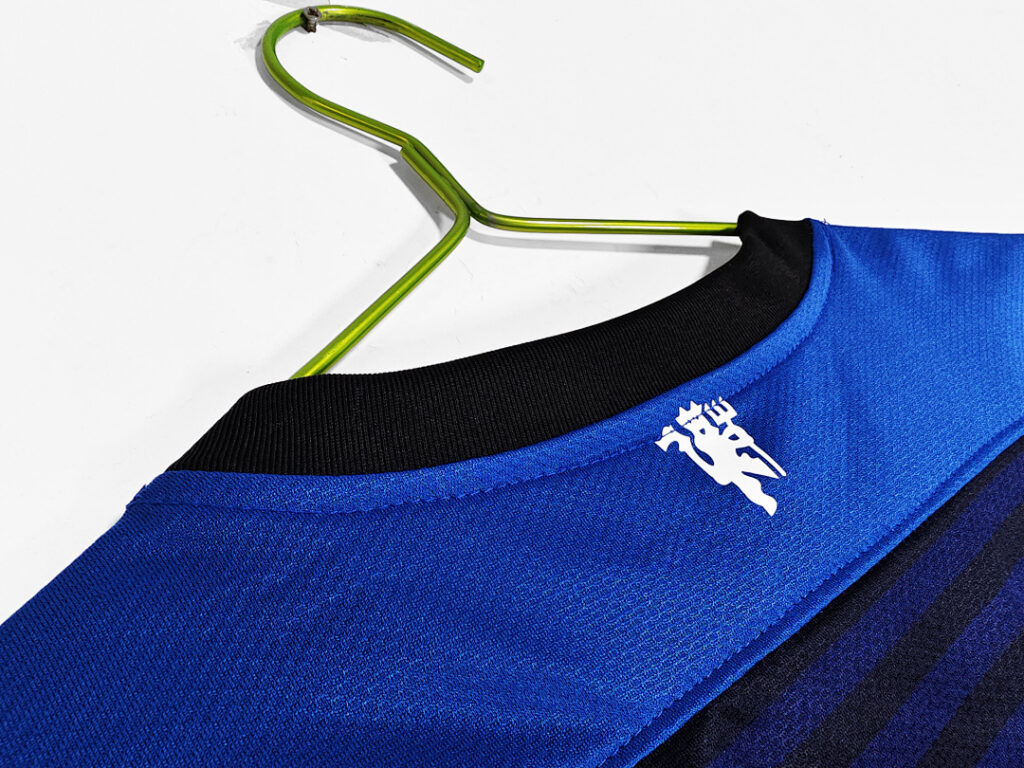 Maillot Manchester United Extérieur 2011/12 Bleu