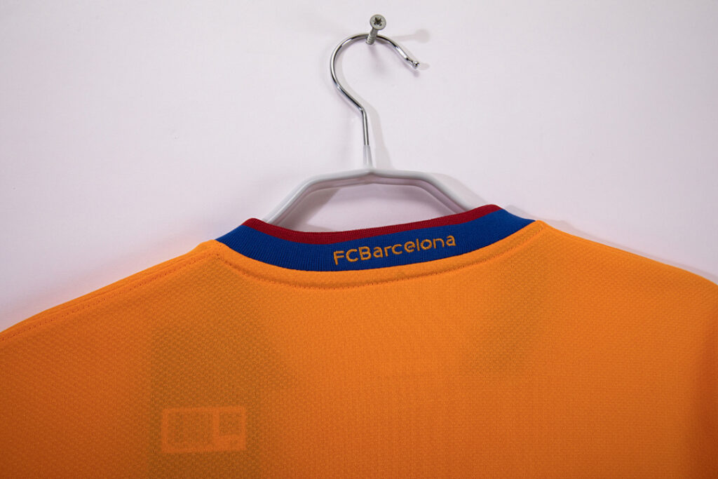 Maillot FC Barcelone Extérieur 2006/07 Orange