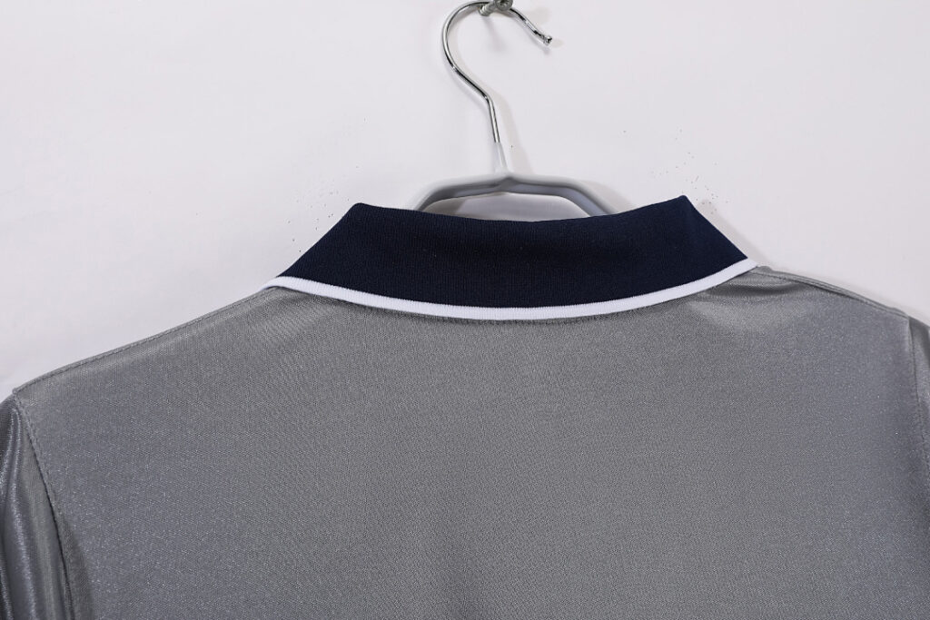 Maillot Paris Saint-Germain Extérieur 2000/01 Gris