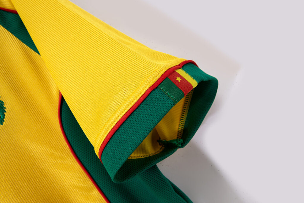 Maillot Cameroun Extérieur 1998/99 Jaune