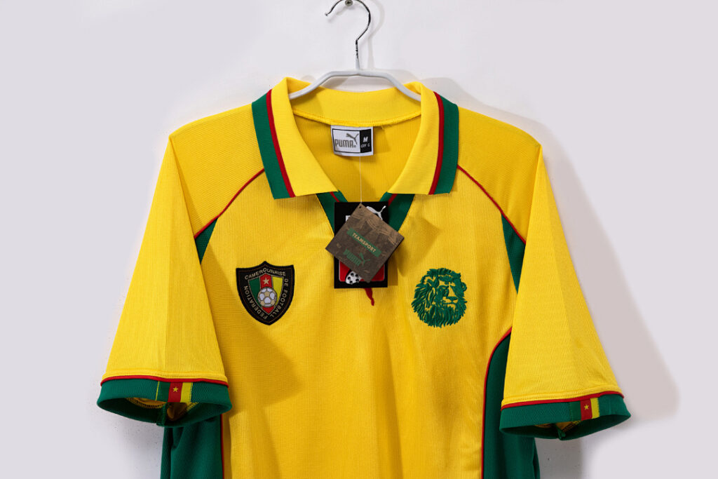 Maillot Cameroun Extérieur 1998/99 Jaune