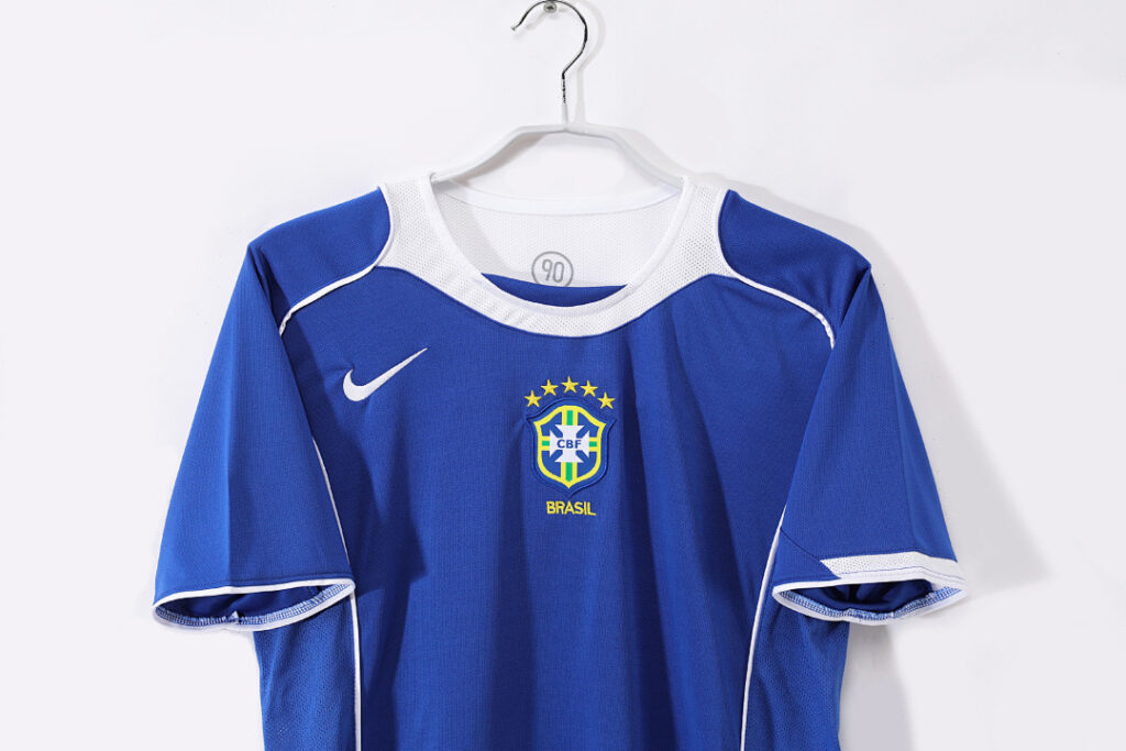 Maillot Brésil Extérieur 2004