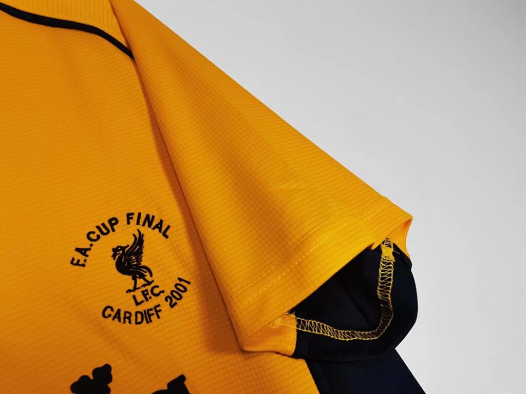 Maillot Liverpool Extérieur 2000/01
