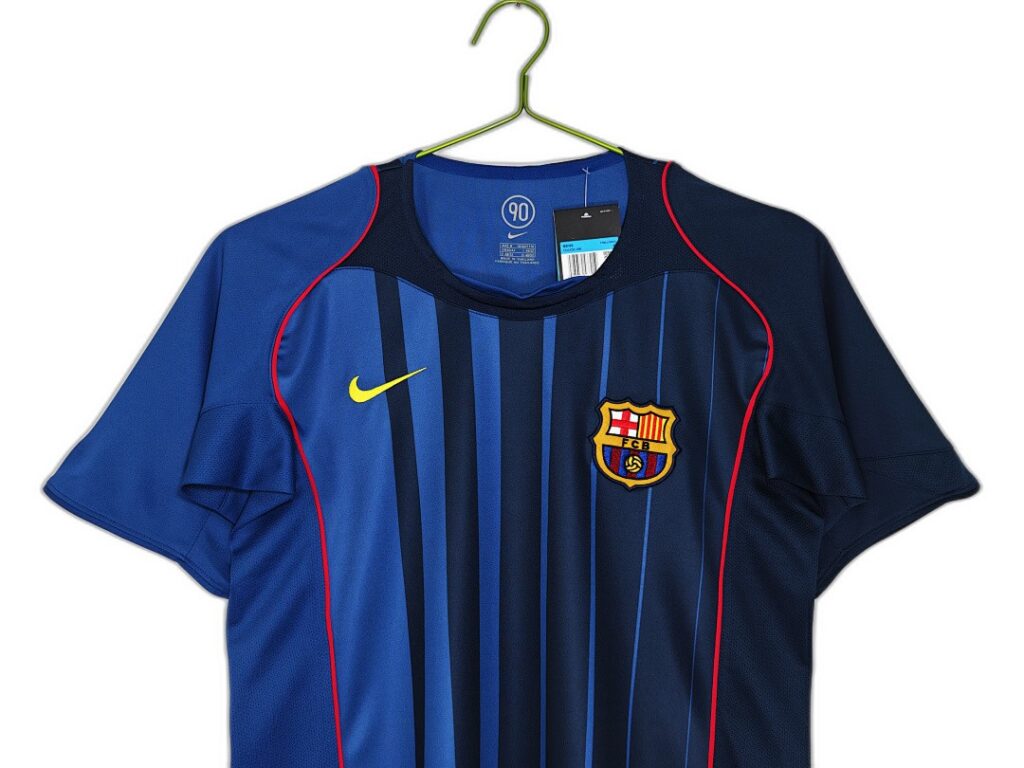 Maillot FC Barcelone Extérieur 2004/05 Bleu