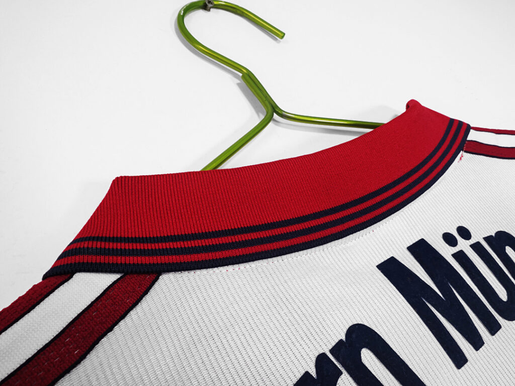 Maillot Bayern Munich Extérieur 1998/00
