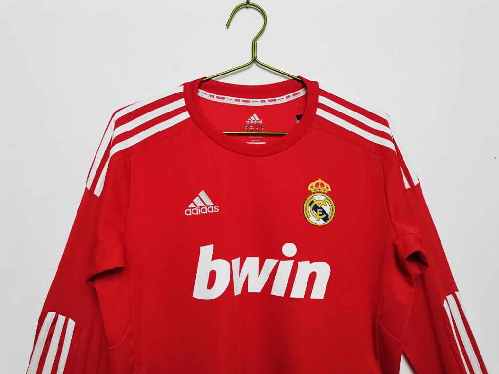Maillot Real Madrid Third 2011/12 - Manches Longues