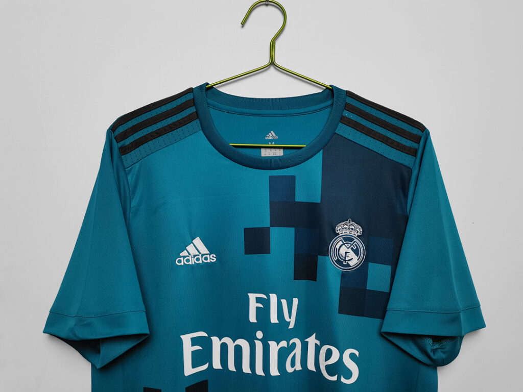 Maillot Real Madrid Extérieur 2017/18