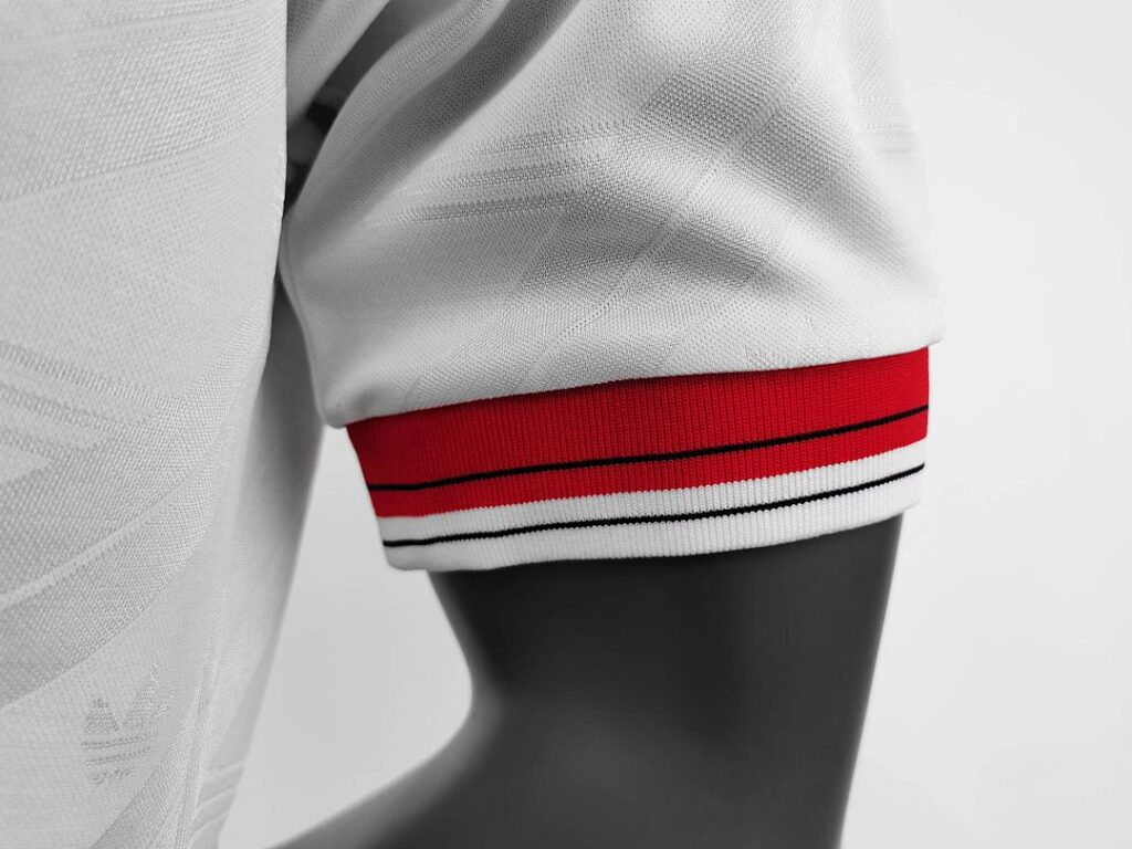 Maillot Manchester United Extérieur 1986/88 Blanc