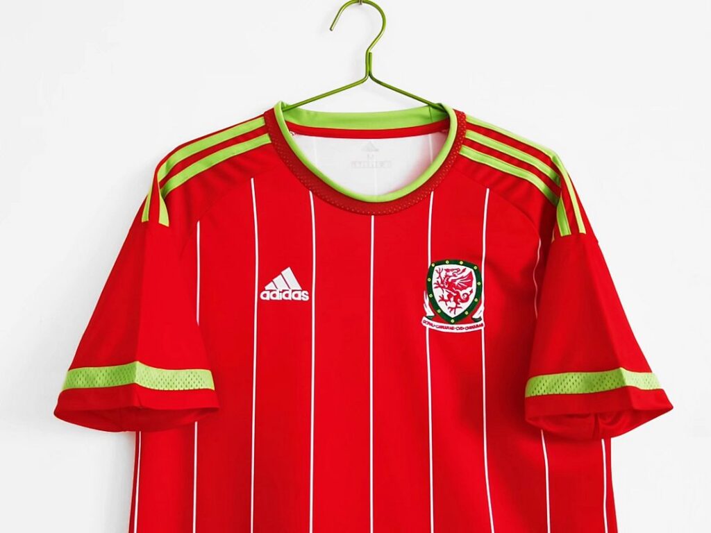 Maillot Pays de Galles Domicile 2015/16