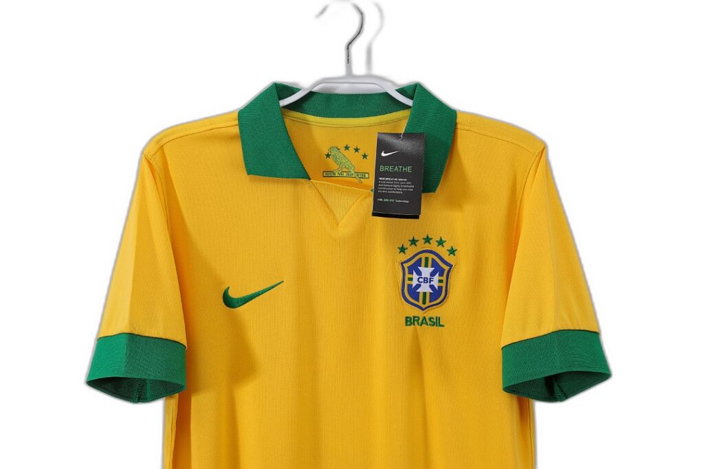 Maillot Brésil Domicile 2013