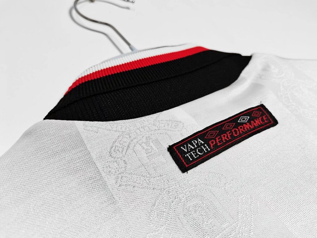 Maillot Manchester United Extérieur 1998/99 - Manches Longues
