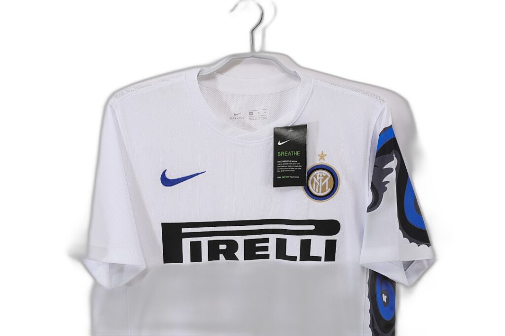 Maillot Inter Milan Extérieur 2010/11 Blanc