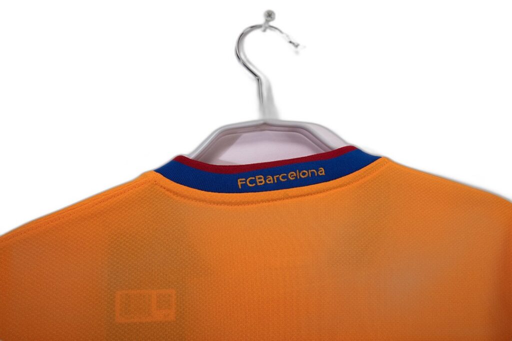 Maillot FC Barcelone Extérieur 2006/07 Orange